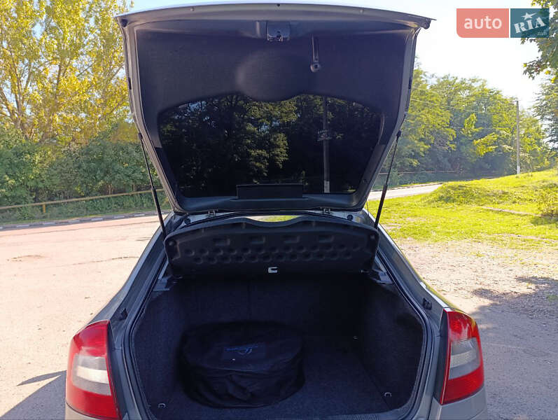 Лифтбек Skoda Octavia 2010 в Галиче фото 19 Лифтбек Skoda Octavia 2010 в Галиче
