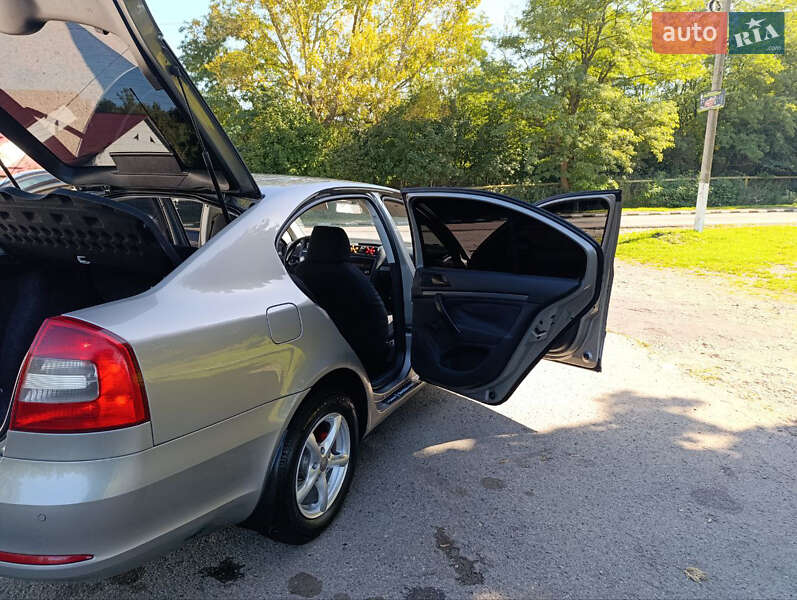 Лифтбек Skoda Octavia 2010 в Галиче фото 46 Лифтбек Skoda Octavia 2010 в Галиче