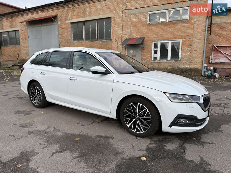 Универсал Skoda Octavia 2021 в Нововолынске фото 21 Универсал Skoda Octavia 2021 в Нововолынске