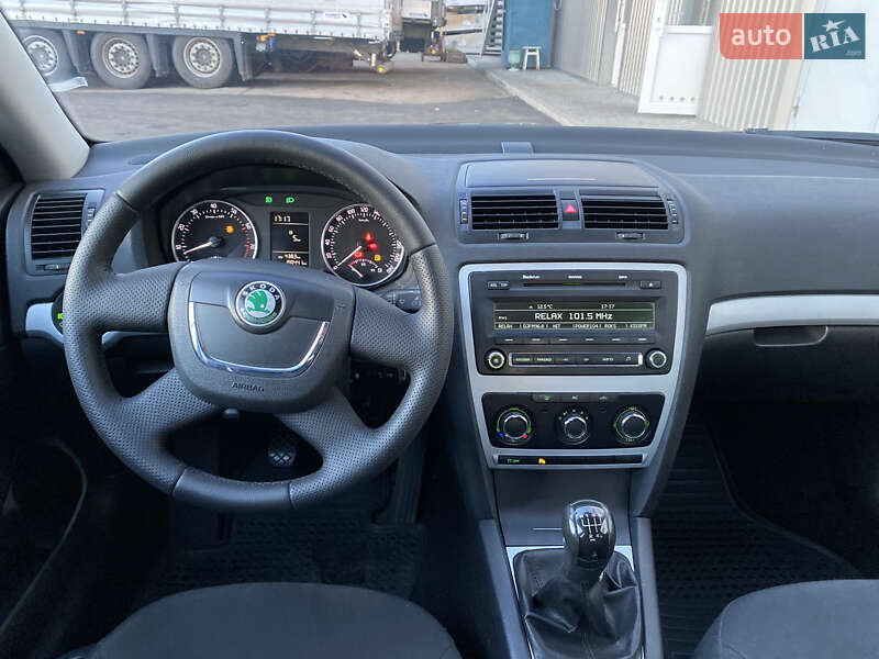 Лифтбек Skoda Octavia 2009 в Киеве фото 31 Лифтбек Skoda Octavia 2009 в Киеве
