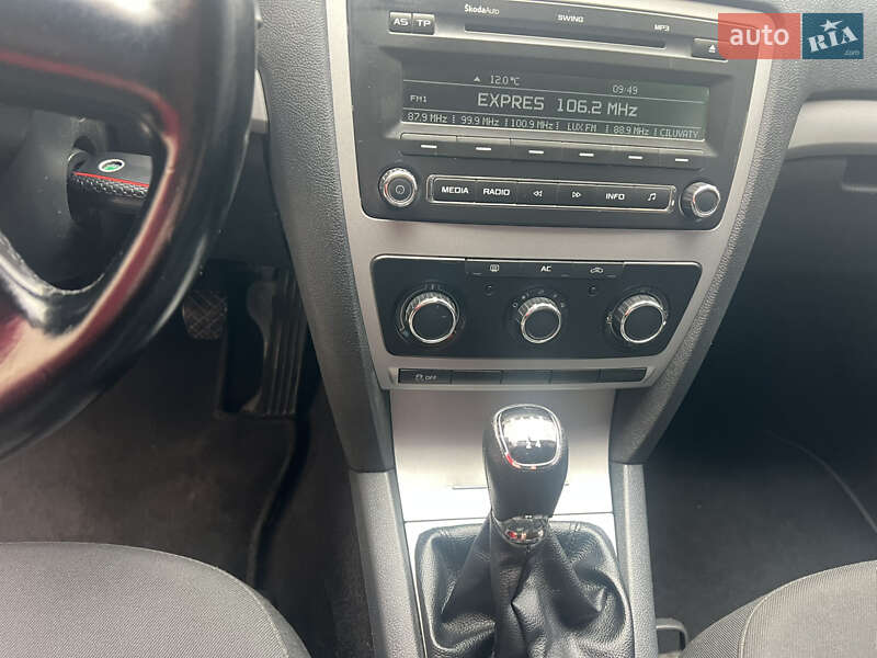 Лифтбек Skoda Octavia 2012 в Мукачево фото 51 Лифтбек Skoda Octavia 2012 в Мукачево