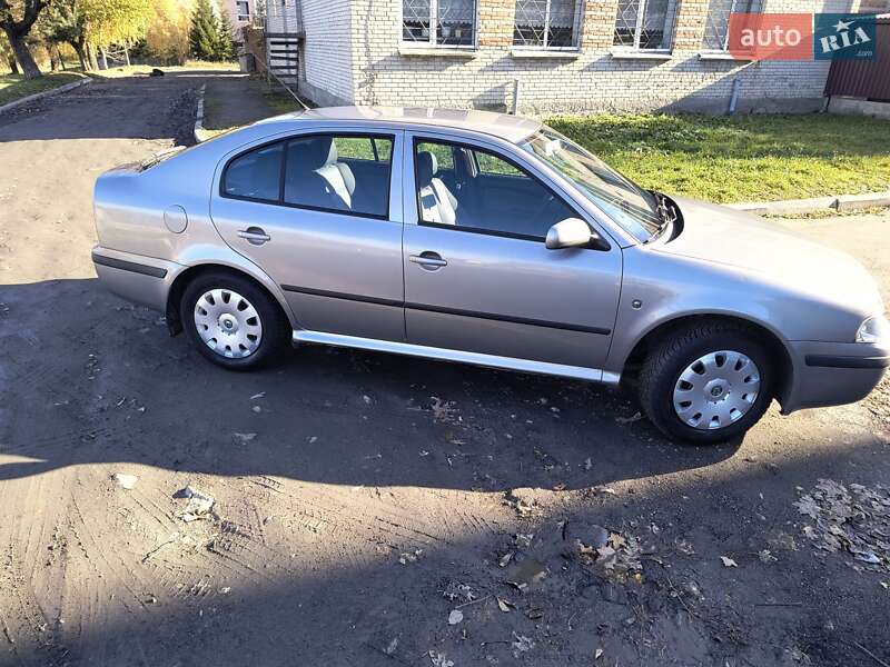 Лифтбек Skoda Octavia 2008 в Нововолынске фото 7 Лифтбек Skoda Octavia 2008 в Нововолынске