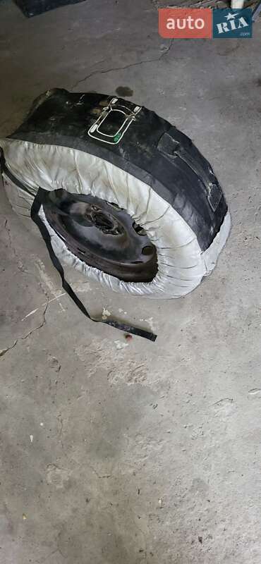 Лифтбек Skoda Octavia 2006 в Полтаве