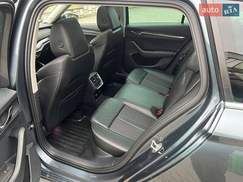 Универсал Skoda Octavia 2021 в Луцке