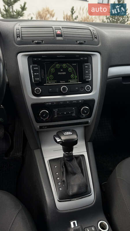 Универсал Skoda Octavia 2011 в Луцке