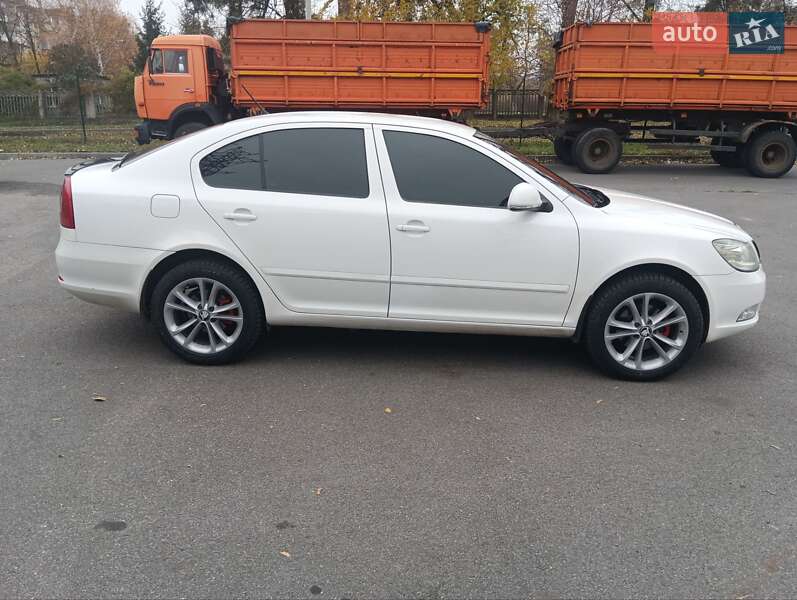 Лифтбек Skoda Octavia 2012 в Харькове