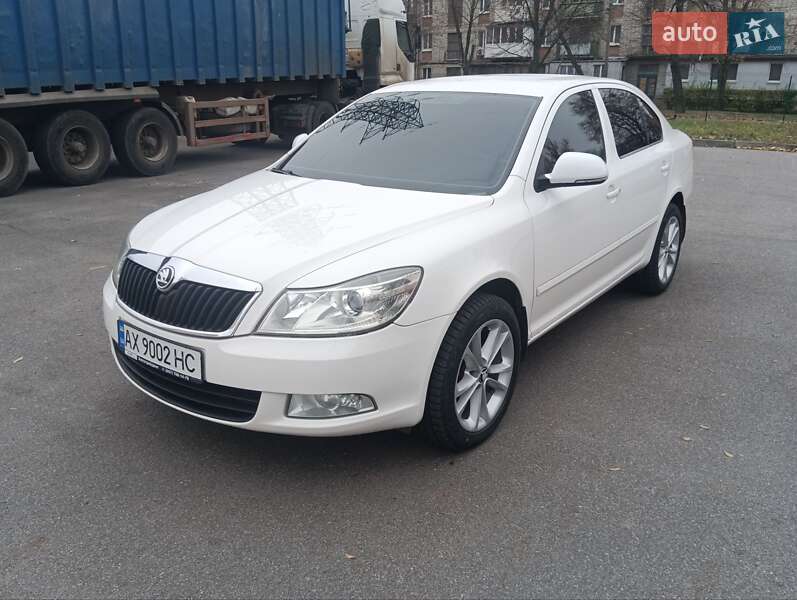 Лифтбек Skoda Octavia 2012 в Харькове