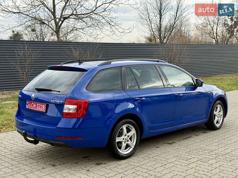 Универсал Skoda Octavia 2018 в Стрые