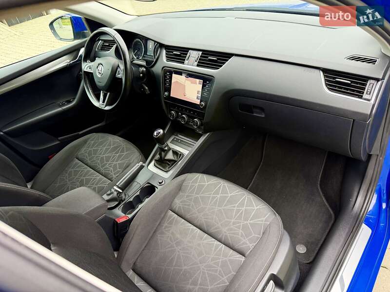 Универсал Skoda Octavia 2018 в Стрые