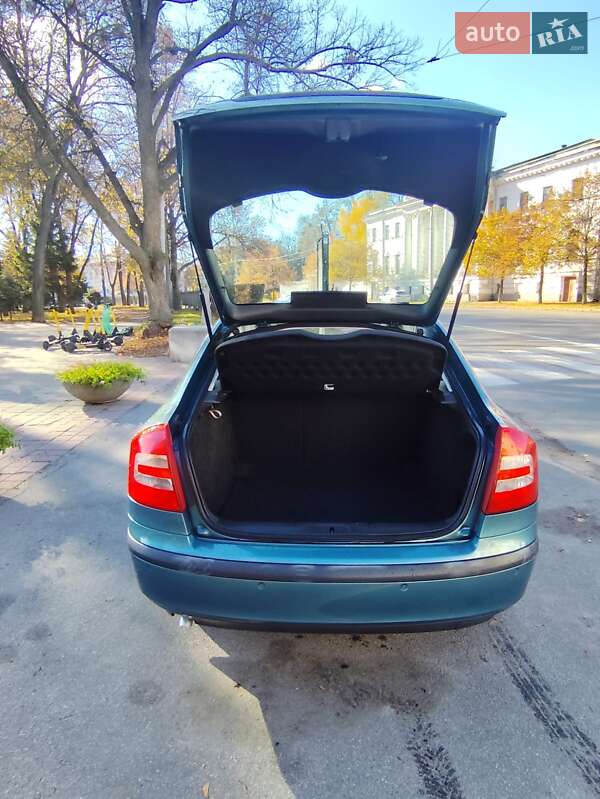 Лифтбек Skoda Octavia 2005 в Полтаве