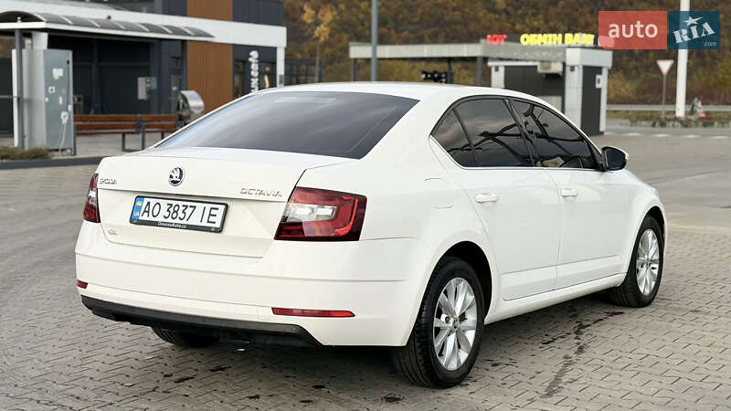 Лифтбек Skoda Octavia 2017 в Хусте фото 7 Лифтбек Skoda Octavia 2017 в Хусте