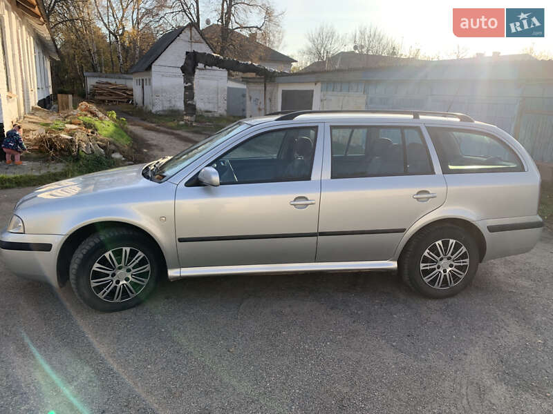 Универсал Skoda Octavia 2007 в Каменке