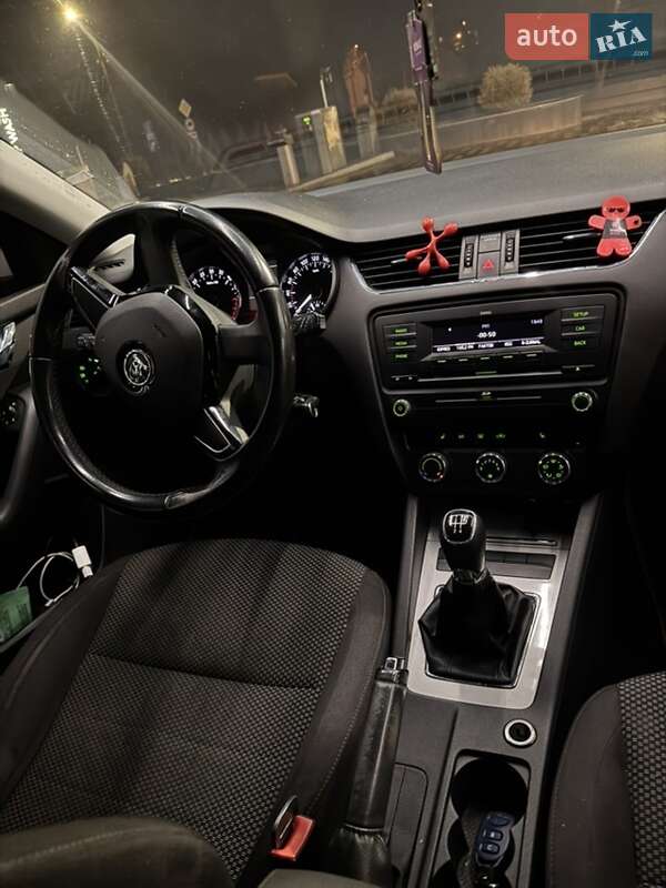 Лифтбек Skoda Octavia 2013 в Ужгороде