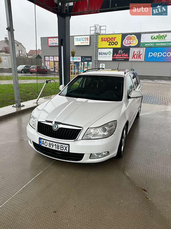 Skoda Octavia 2012 Skoda Octavia 2012