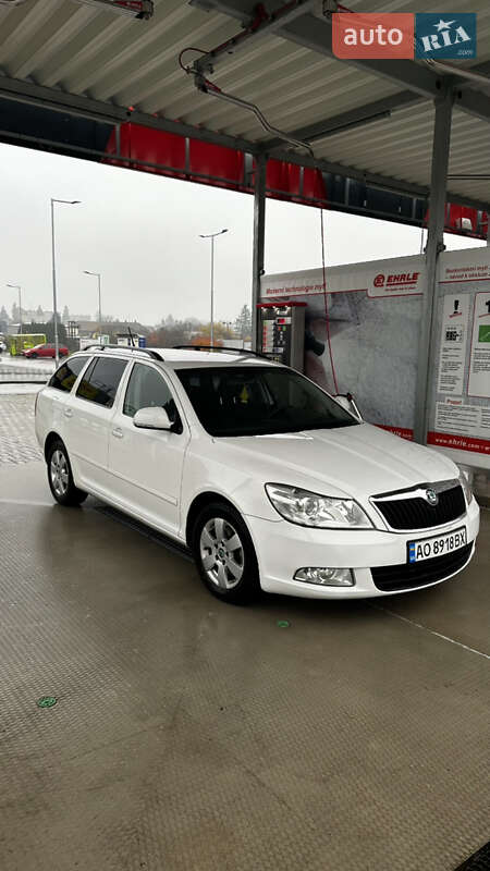 Универсал Skoda Octavia 2012 в Мукачево