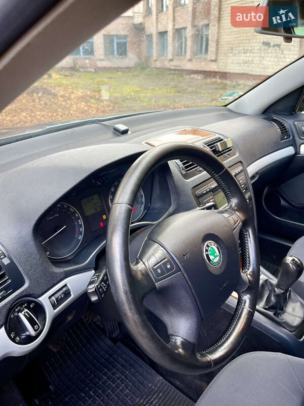 Лифтбек Skoda Octavia 2006 в Нежине фото 15 Лифтбек Skoda Octavia 2006 в Нежине