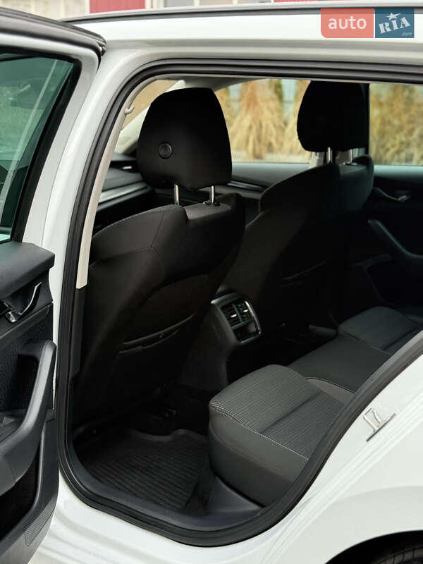 Універсал Skoda Octavia 2020 в Луцьку