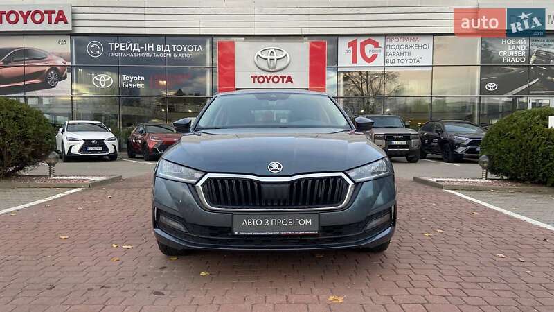 Лифтбек Skoda Octavia 2021 в Хмельницком