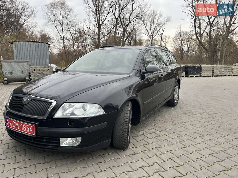 Универсал Skoda Octavia 2005 в Дрогобыче