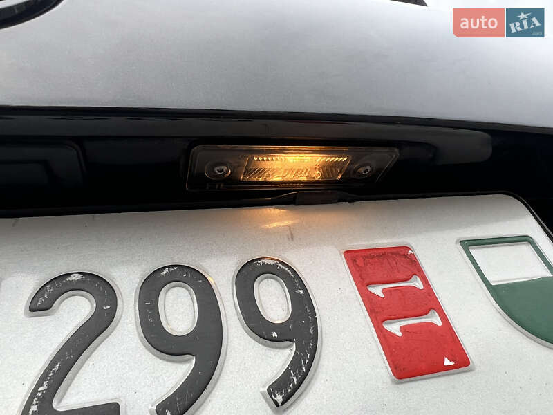 Универсал Skoda Octavia 2010 в Луцке