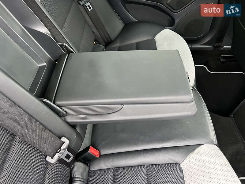 Универсал Skoda Octavia 2010 в Луцке