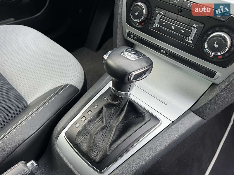 Универсал Skoda Octavia 2010 в Луцке