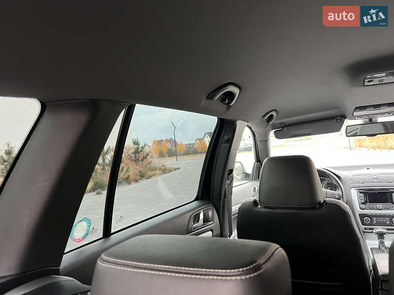 Универсал Skoda Octavia 2010 в Луцке