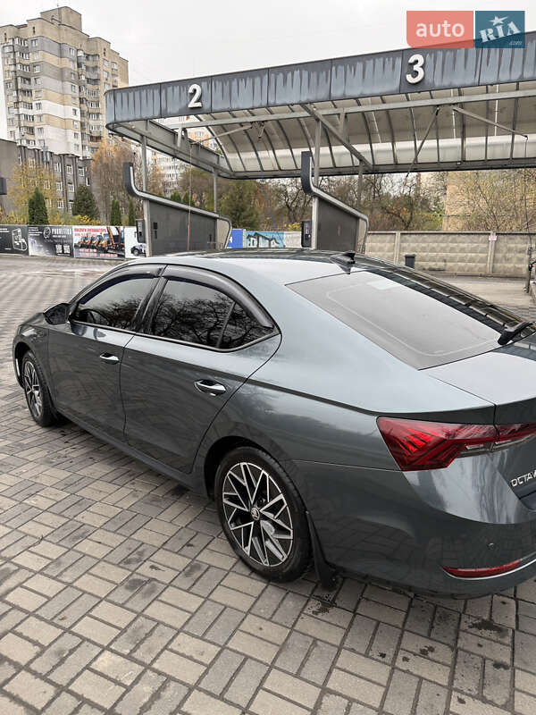 Лифтбек Skoda Octavia 2020 в Хмельницком