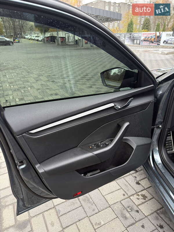 Лифтбек Skoda Octavia 2020 в Хмельницком