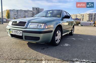 Лифтбек Skoda Octavia 2002 в Харькове
