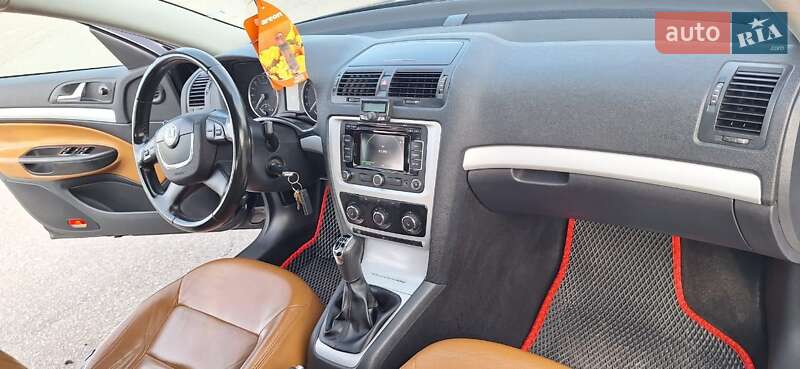 Универсал Skoda Octavia 2009 в Киеве фото 11 Универсал Skoda Octavia 2009 в Киеве