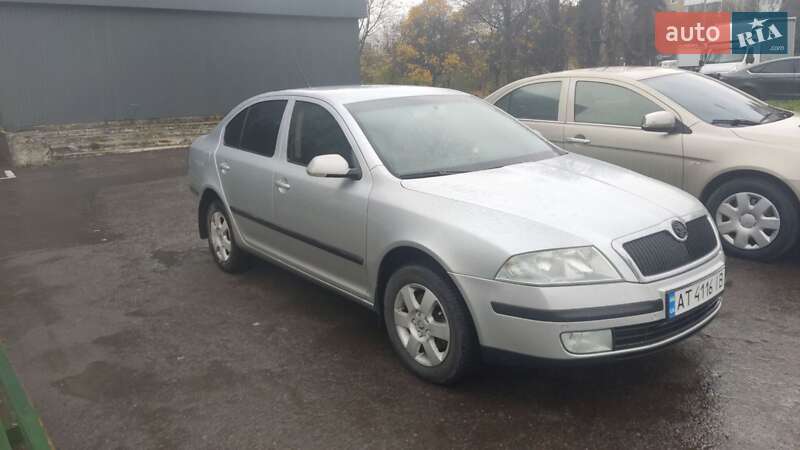 Лифтбек Skoda Octavia 2006 в Ивано-Франковске