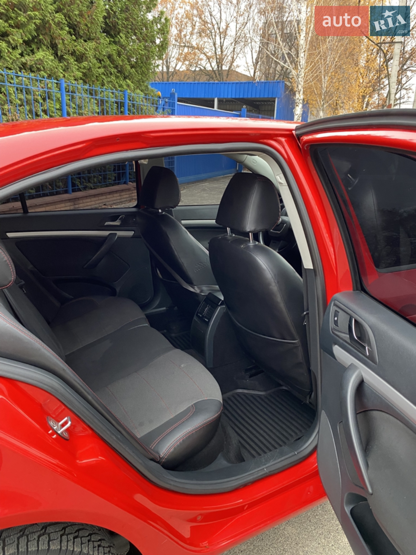 2010 Skoda Octavia - мініатюра 10