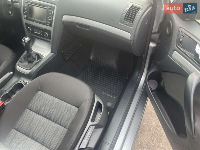 Универсал Skoda Octavia 2012 в Шполе