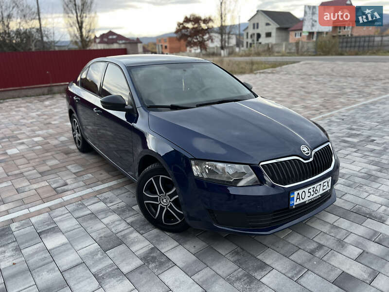 Лифтбек Skoda Octavia 2013 в Тячеве