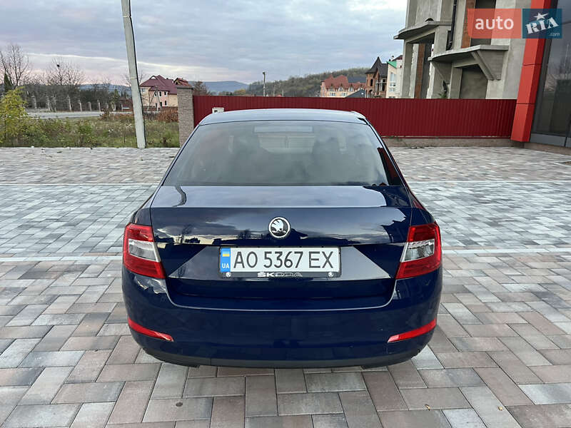 Лифтбек Skoda Octavia 2013 в Тячеве