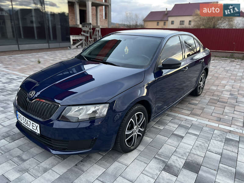 Лифтбек Skoda Octavia 2013 в Тячеве