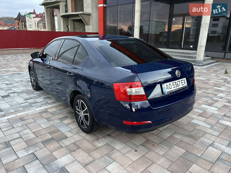 Лифтбек Skoda Octavia 2013 в Тячеве