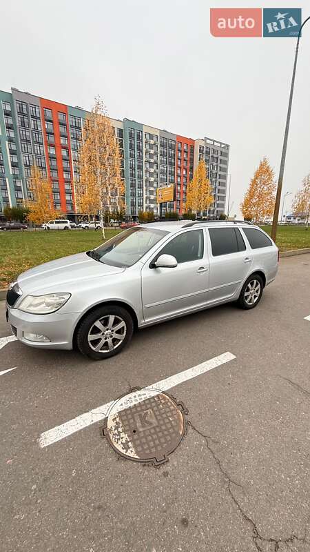 Универсал Skoda Octavia 2010 в Киеве