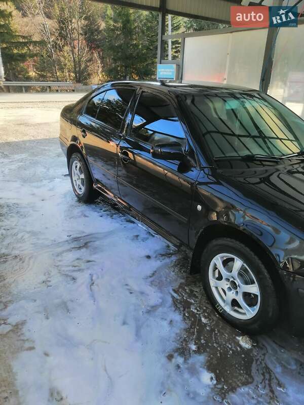 Лифтбек Skoda Octavia 2008 в Косове