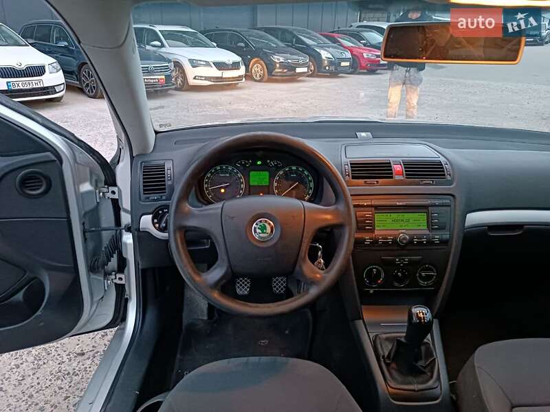 Лифтбек Skoda Octavia 2004 в Львове фото 16 Лифтбек Skoda Octavia 2004 в Львове