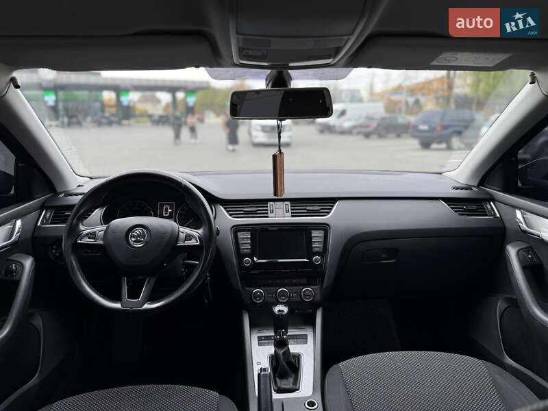 Универсал Skoda Octavia 2016 в Луцке фото 33 Универсал Skoda Octavia 2016 в Луцке