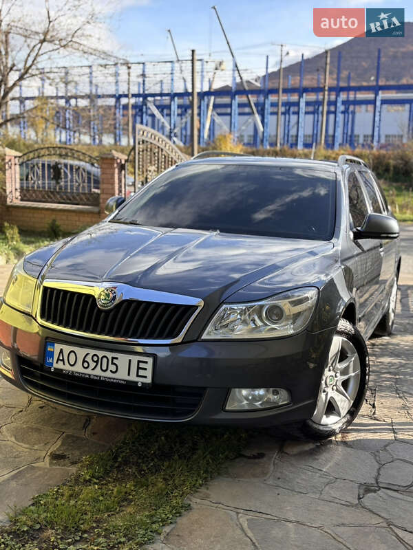 Skoda Octavia 2012 Skoda Octavia 2012