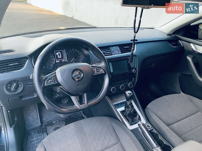 Универсал Skoda Octavia 2014 в Ужгороде фото 21 Универсал Skoda Octavia 2014 в Ужгороде