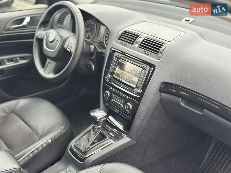 Универсал Skoda Octavia 2011 в Староконстантинове
