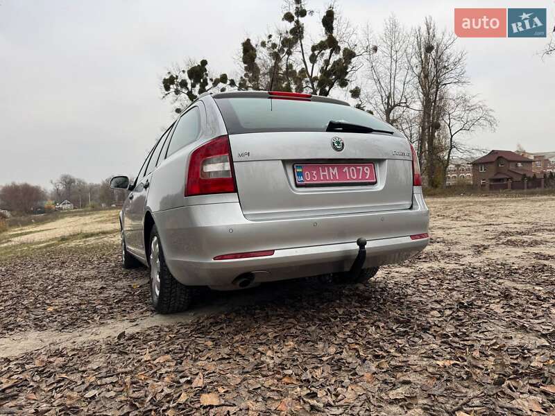Универсал Skoda Octavia 2009 в Полтаве