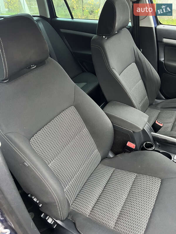 Универсал Skoda Octavia 2010 в Львове фото 46 Универсал Skoda Octavia 2010 в Львове