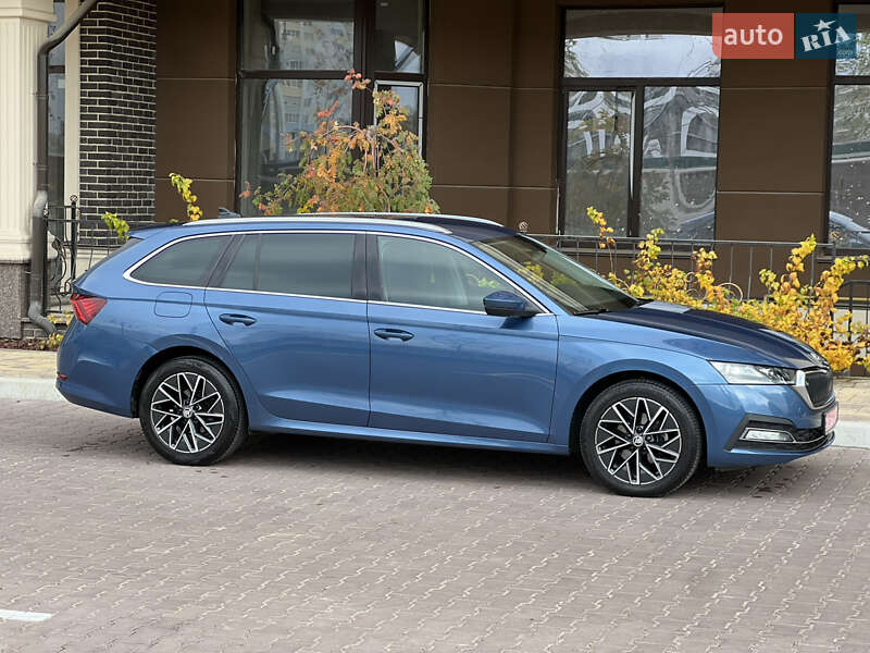 Универсал Skoda Octavia 2021 в Киеве