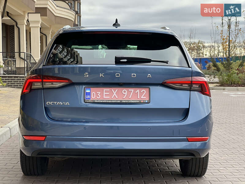 Универсал Skoda Octavia 2021 в Киеве