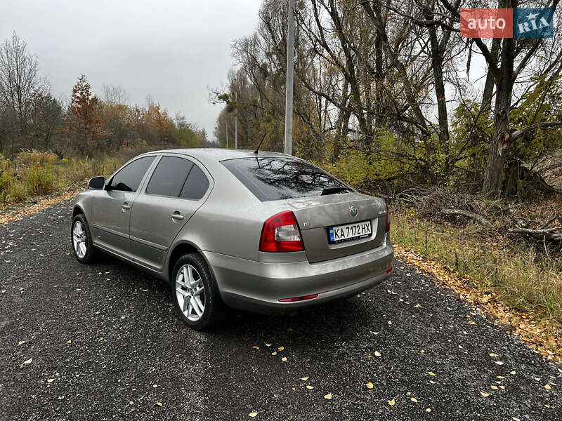 Лифтбек Skoda Octavia 2012 в Софиевской Борщаговке фото 5 Лифтбек Skoda Octavia 2012 в Софиевской Борщаговке
